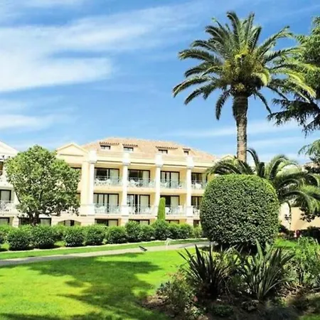 Apartmán C036 Agreable Au Sein D'une Belle De *